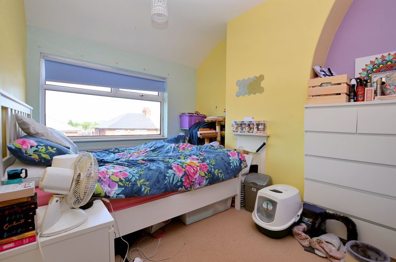 3 bed house for sale in Walton Road  - Property Image 6