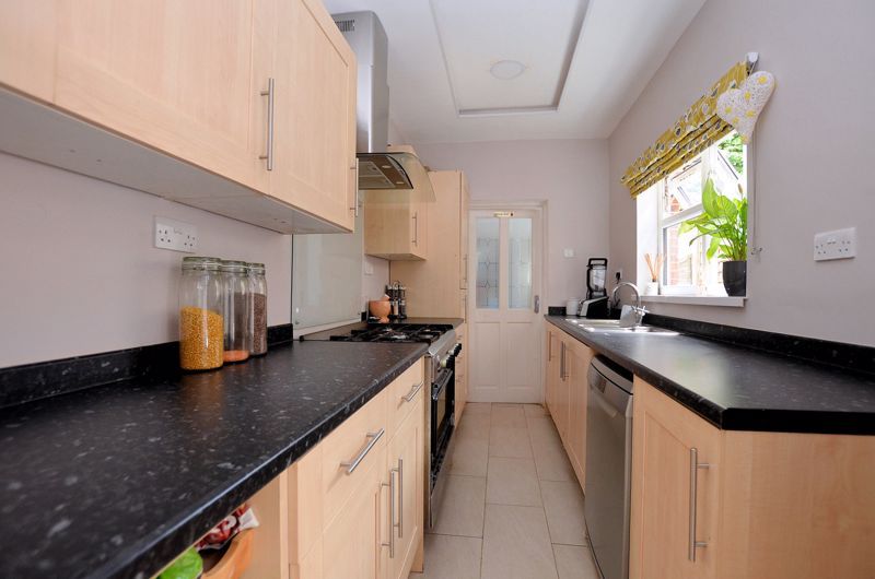 3 bed house for sale in Brixham Road  - Property Image 11