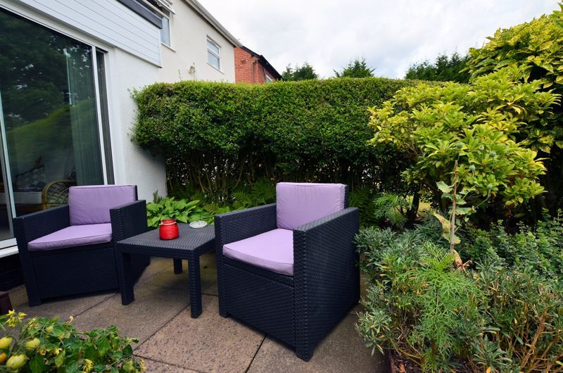 3 bed house for sale in White Road  - Property Image 13