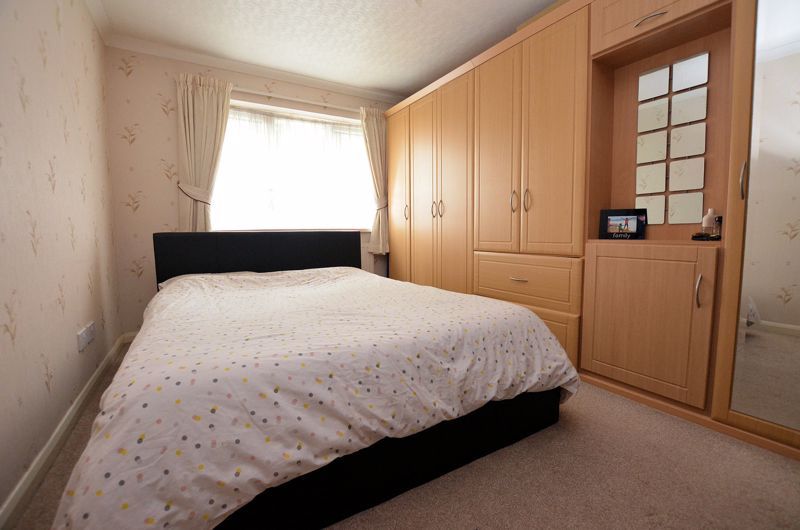 3 bed house for sale in St Davids Drive  - Property Image 8