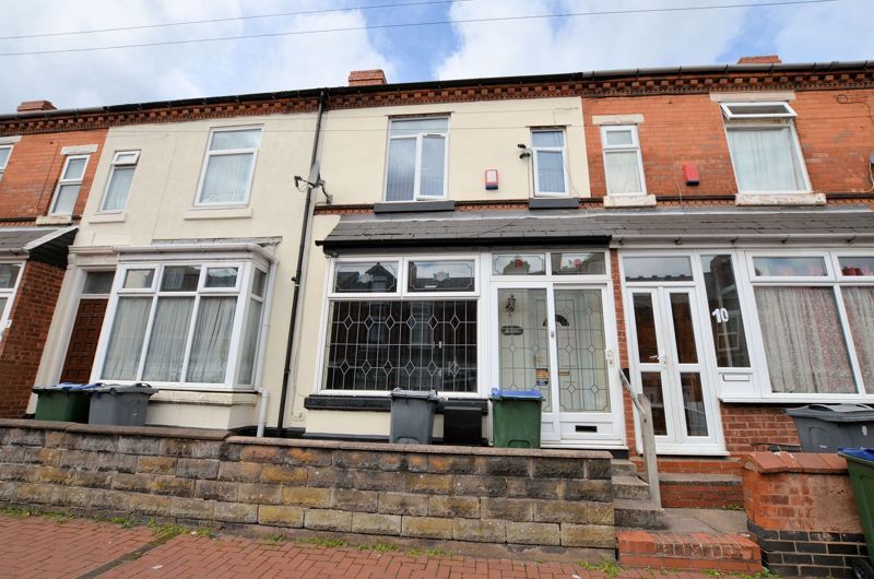 3 bed house for sale in Salisbury Road  - Property Image 1