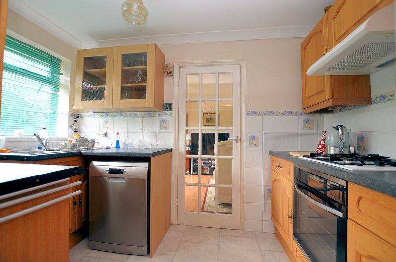 2 bed bungalow for sale in Attwood Street  - Property Image 3