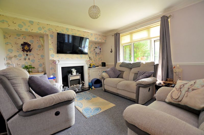 3 bed house for sale in Quinton Road West  - Property Image 2