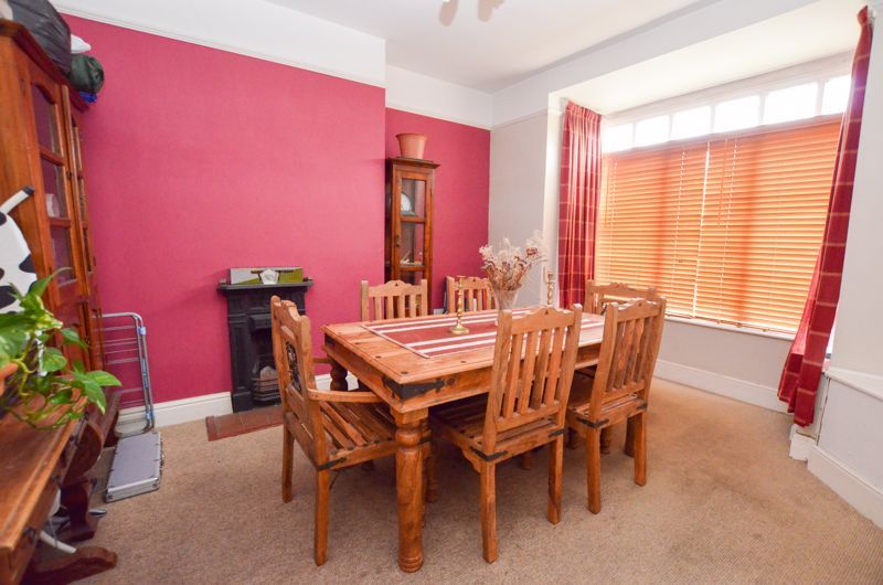 3 bed house for sale in Dorset Road 2