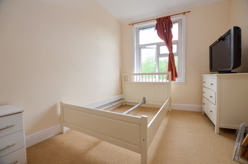 3 bed house for sale in Dorset Road  - Property Image 8