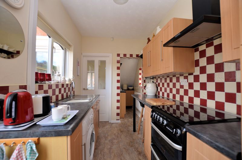 3 bed house for sale in Fairfield Road  - Property Image 16