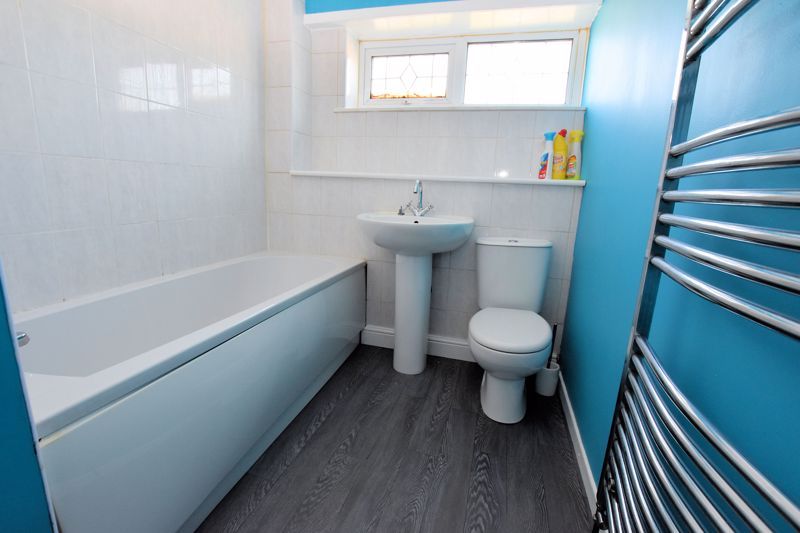 3 bed house for sale in Highfield Lane  - Property Image 14