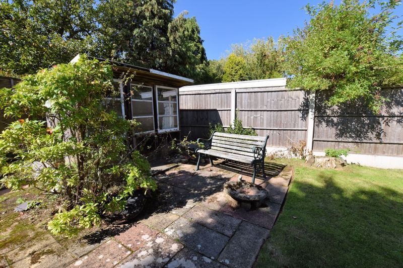 3 bed house for sale in Carters Lane 14