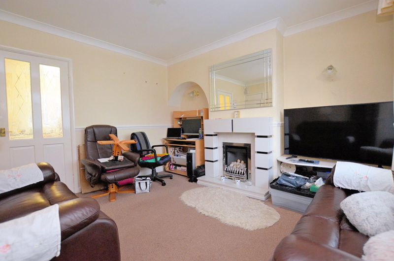3 bed house for sale in Astbury Avenue 3