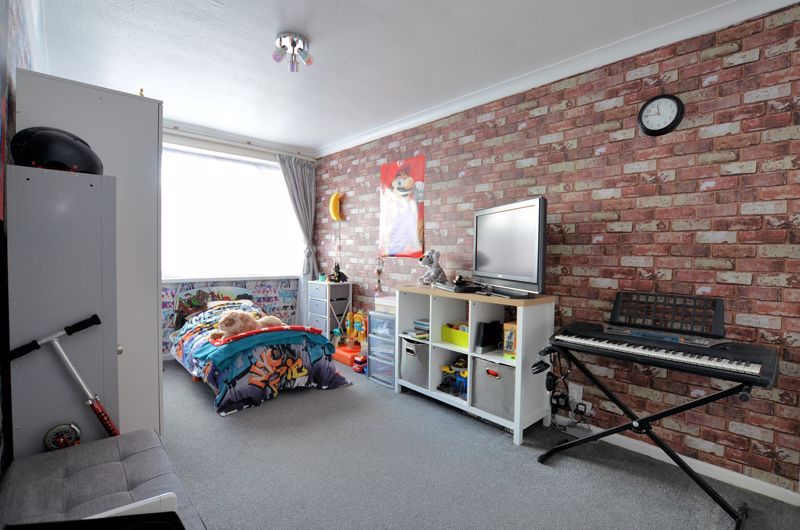 2 bed flat for sale in Binswood Road  - Property Image 6
