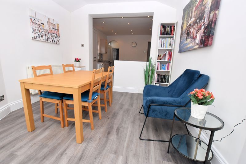 2 bed house for sale in High Street 7