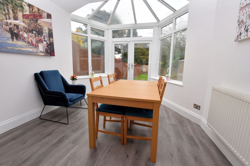 2 bed house for sale in High Street 8