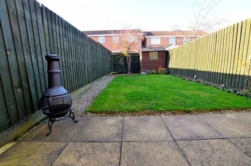 2 bed house for sale in Clay Lane 4