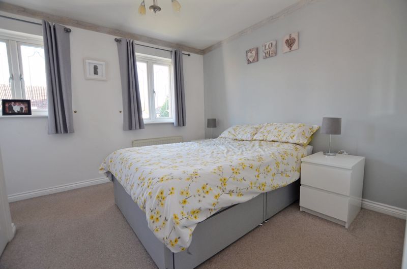 2 bed house for sale in Clay Lane 5