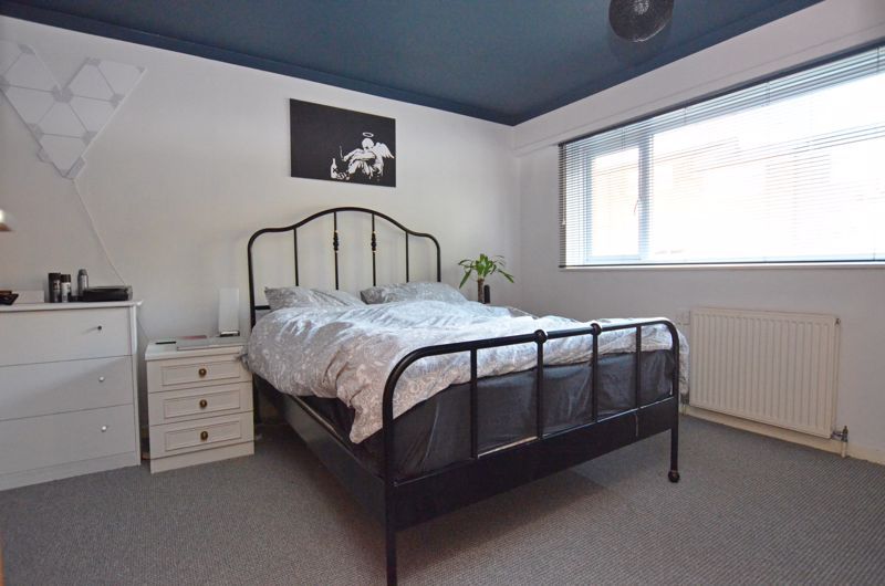 2 bed house for sale in Highfield Lane  - Property Image 9
