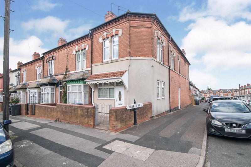 3 bed house for sale in Paignton Road  - Property Image 1