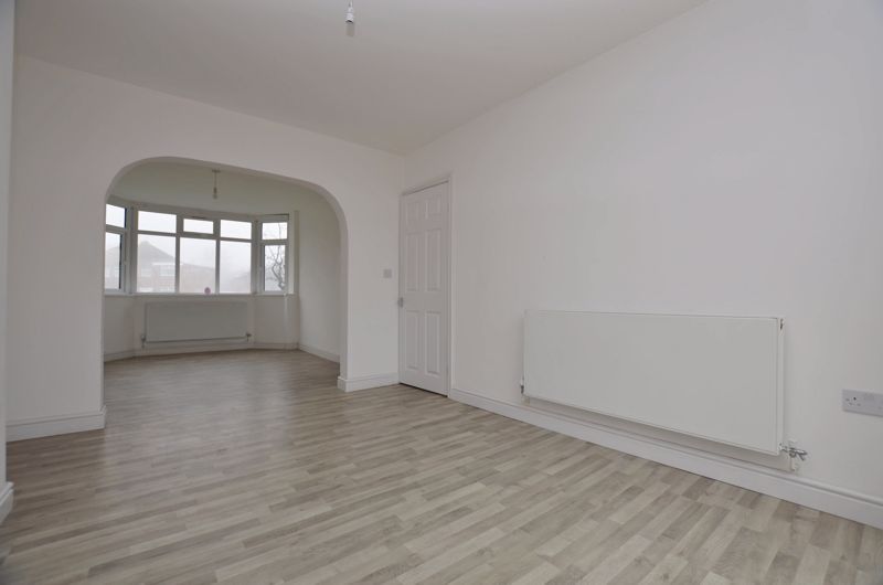 3 bed house for sale in Upper Meadow Road  - Property Image 12