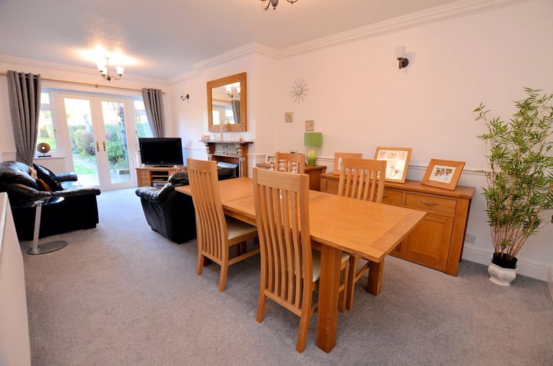 3 bed house for sale in Castle Road West  - Property Image 3