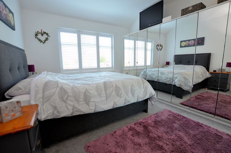 3 bed house for sale in Castle Road West  - Property Image 5