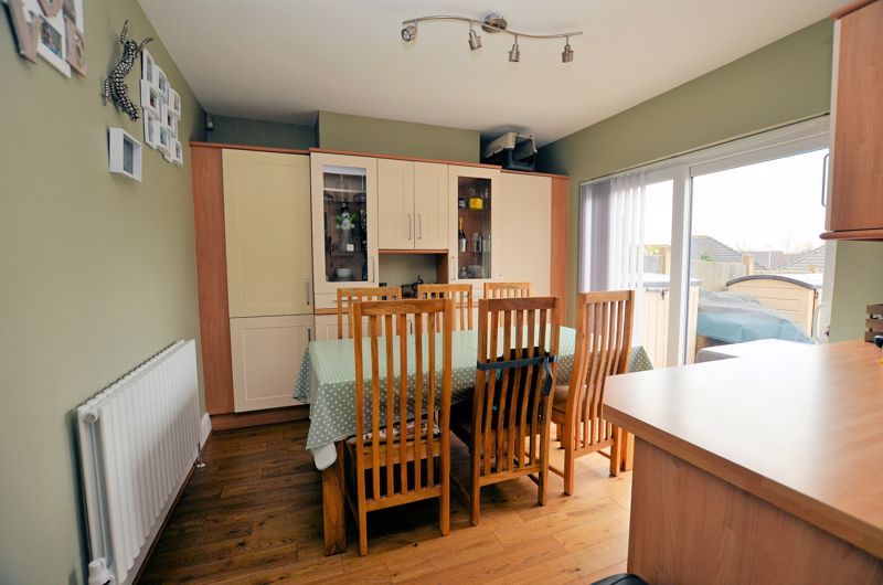 3 bed house for sale in Park Avenue  - Property Image 10