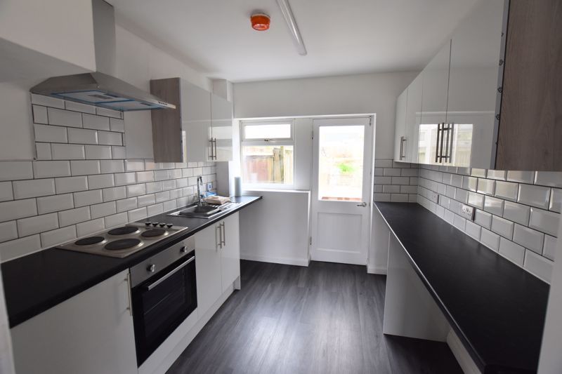 2 bed house for sale in Merryfield Grove 3