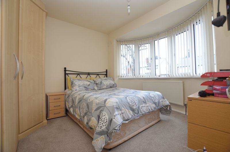 3 bed house for sale in Moat Road  - Property Image 5