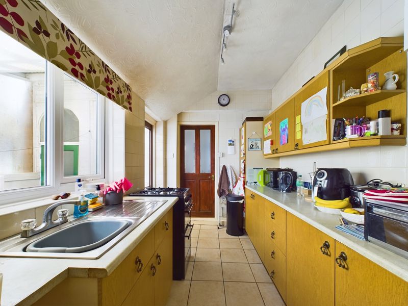 2 bed house for sale in Frederick Road 4