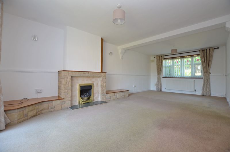 3 bed house for sale in Bournebrook Crescent 2