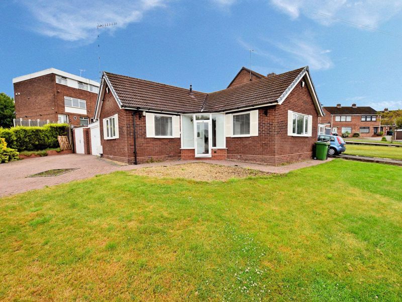 2 bed bungalow for sale in Mayfield Road  - Property Image 1