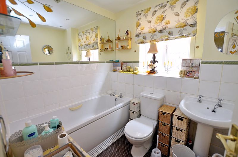3 bed house for sale in Clay Lane  - Property Image 8
