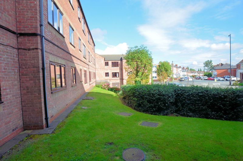 2 bed  for sale in Sandon Road 4