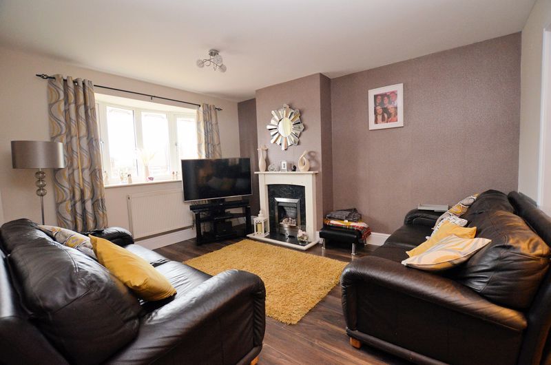 3 bed house for sale in Regent Road  - Property Image 2