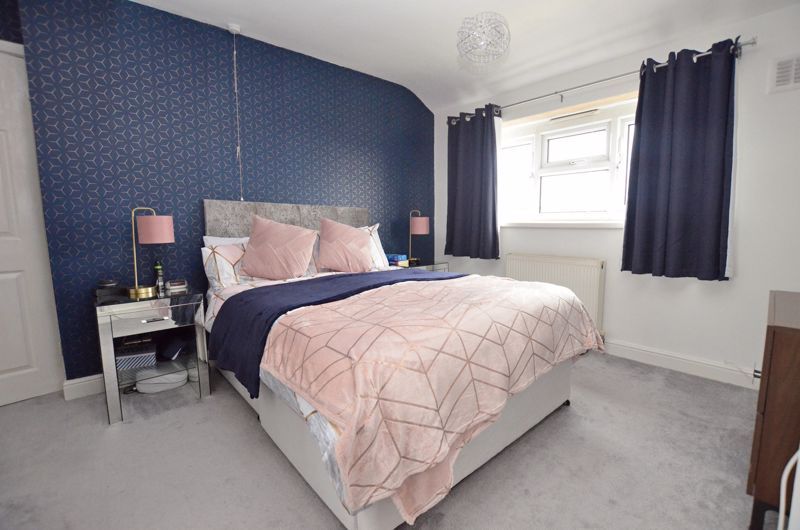 3 bed house for sale in Regent Road  - Property Image 5