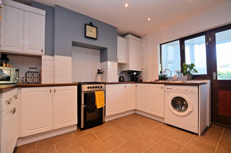 2 bed house for sale in Bissell Street  - Property Image 3