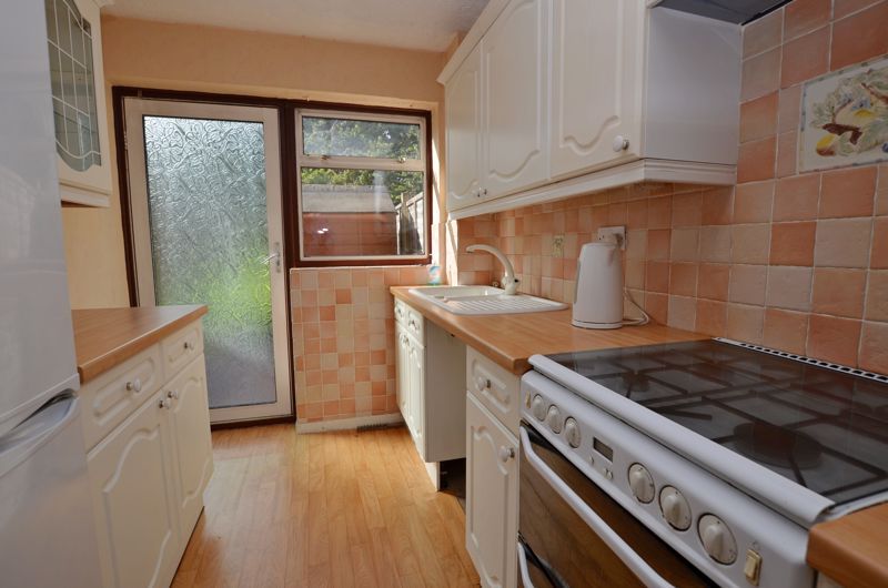 2 bed house for sale in Powell Avenue  - Property Image 4