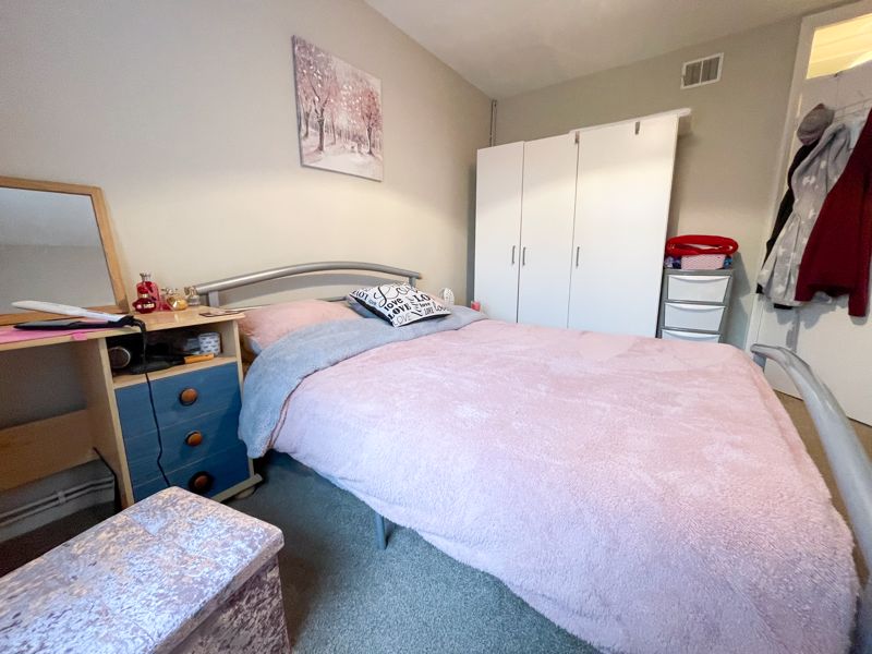 1 bed flat for sale in Leicester Close  - Property Image 8