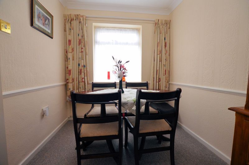 3 bed house for sale in Wedgewood Road 13