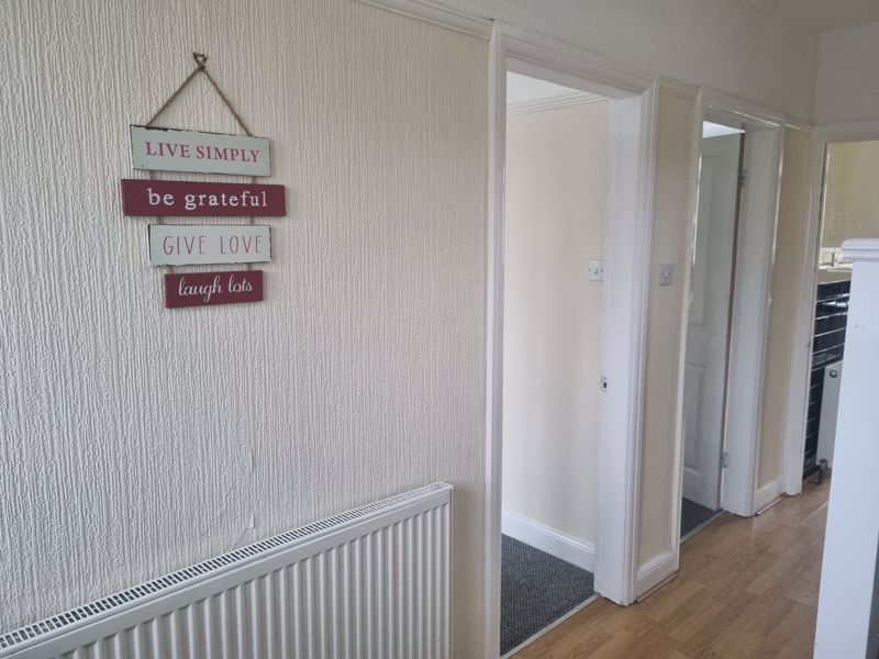 3 bed house to rent in Tennal Lane 5