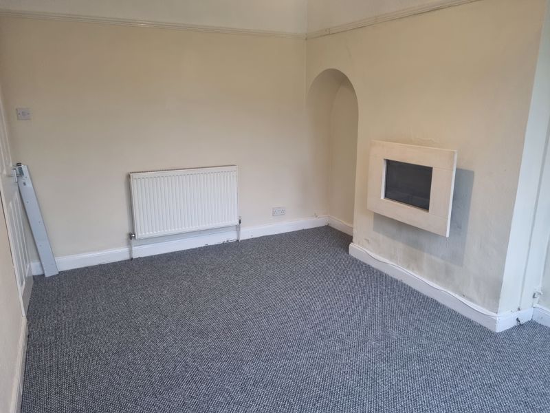 3 bed house to rent in Tennal Lane 7