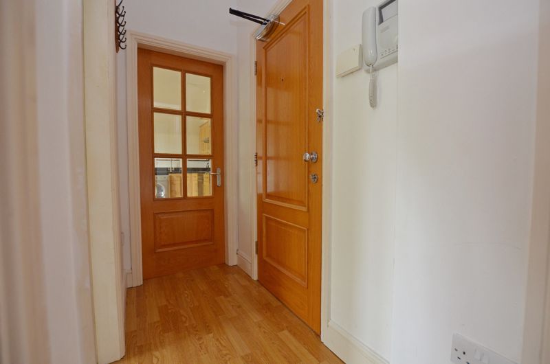 2 bed flat for sale in 35 Portland Road 15