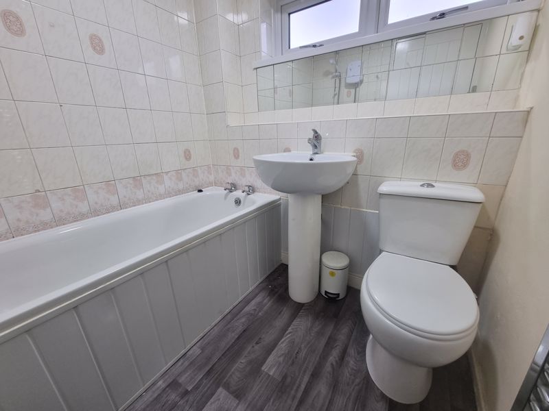 3 bed house to rent in Sommerfield Road  - Property Image 4