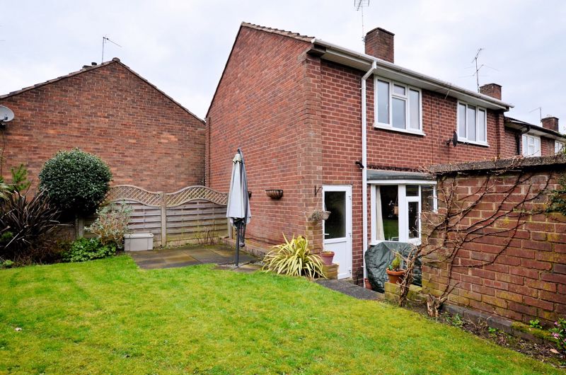 3 bed house for sale in Oakdale Close 22
