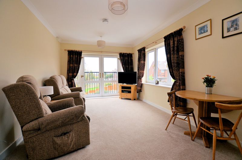 2 bed  for sale in Queensway 2