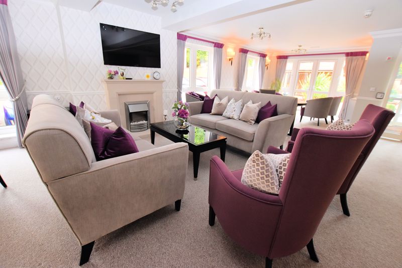 1 bed  for sale in Hadley Lodge, Quinton Lane 11