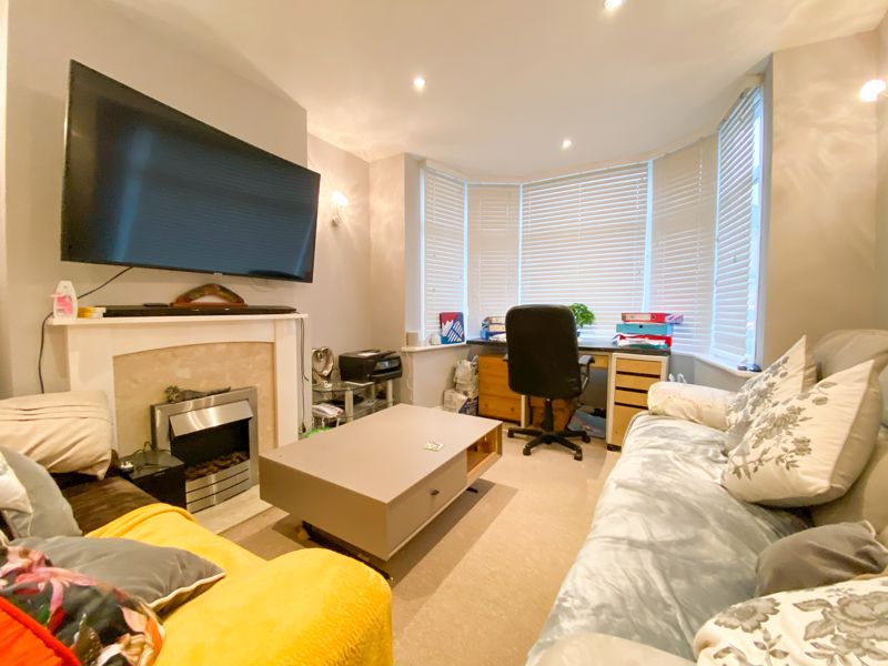 3 bed house for sale in Lyttleton Avenue  - Property Image 3