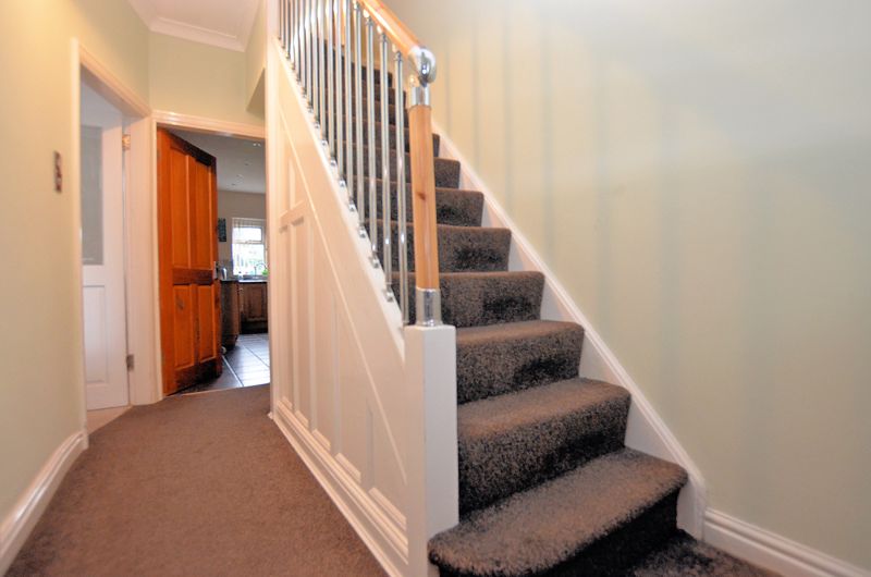 5 bed house for sale in Silverlands Avenue, West Midlands, B68 (ref 11367760) Humberstones Homes