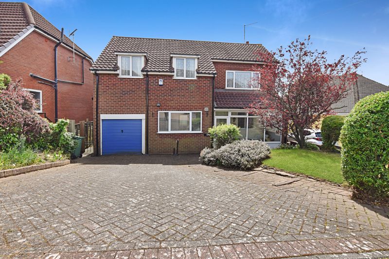 4 bed house for sale in Alison Road, B62