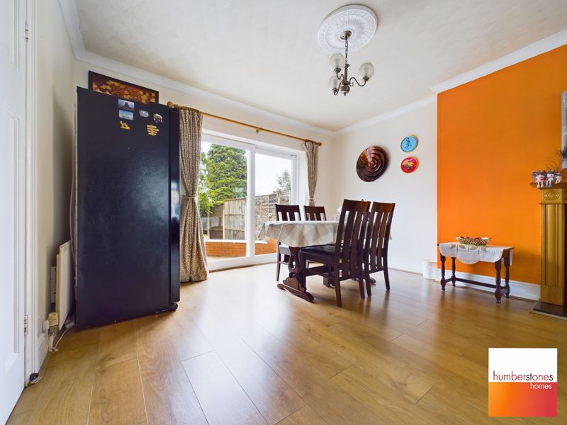 3 bed house for sale in Rose Avenue  - Property Image 3