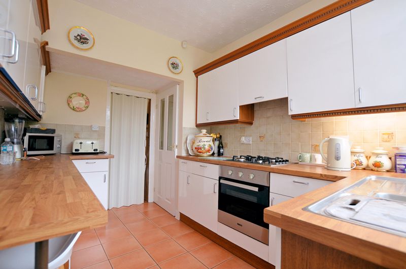 3 bed house for sale in Forest Road  - Property Image 11