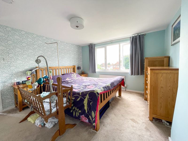 4 bed house to rent in Holly Road  - Property Image 12